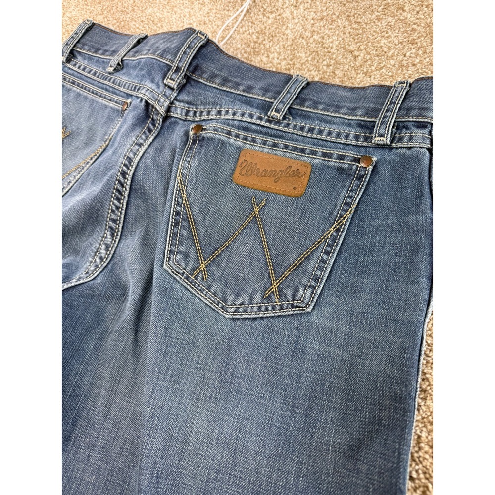 Wrangler Retro Relaxed Bootcut Jeans Blue 32x30 Mens Denim Western Cowboy Work